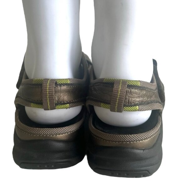 CLARKS WAVE Peak Double Strap Mary Jane Leather Comfort Shoes 8.5 Metallic Brown - Picture 6 of 7